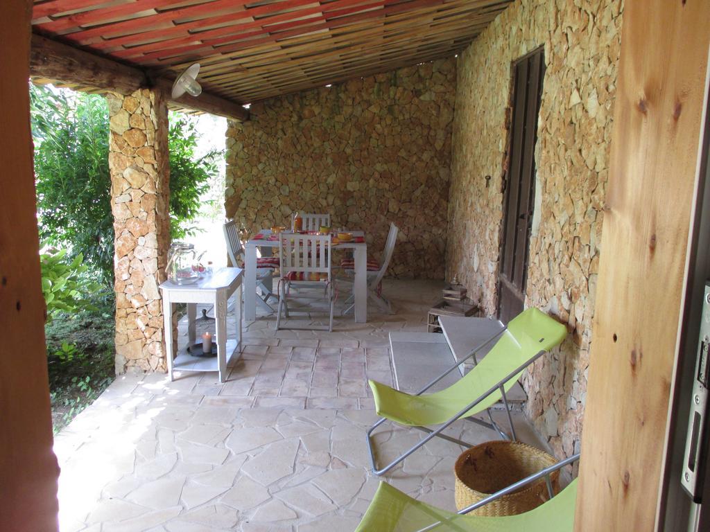 Petit Gite De Provence Mazan Esterno foto